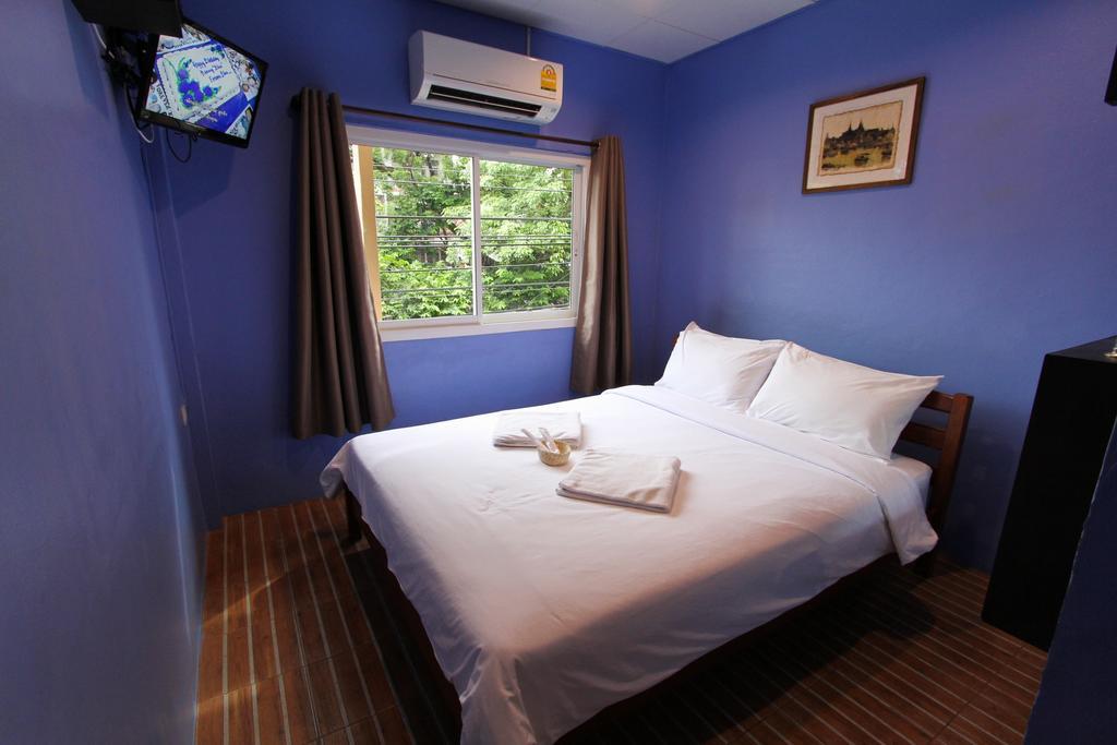 앳 스마일 하우스 호텔 방콕 객실 사진